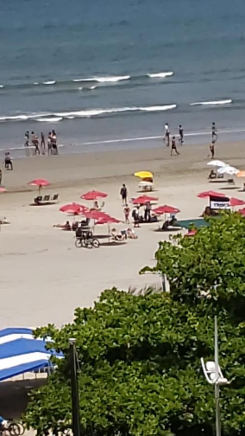 Frente A Praia 산토스 외부 사진